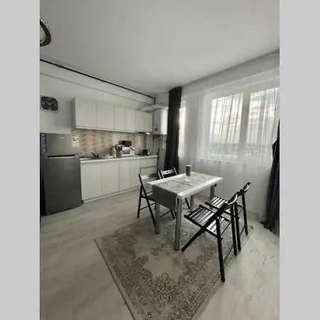 Sunlight By The Seaside Apartment Plaja Mamaia-Sat *